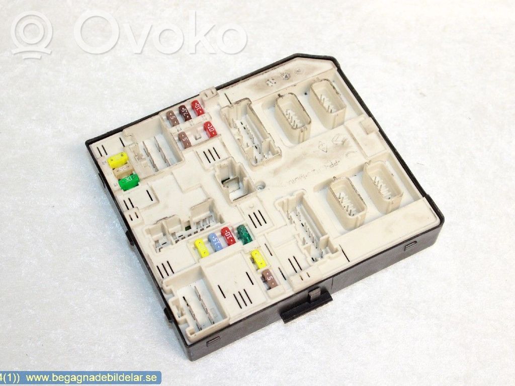 Fuse module   284B66852R,284B70934R,1035618162,519543F08