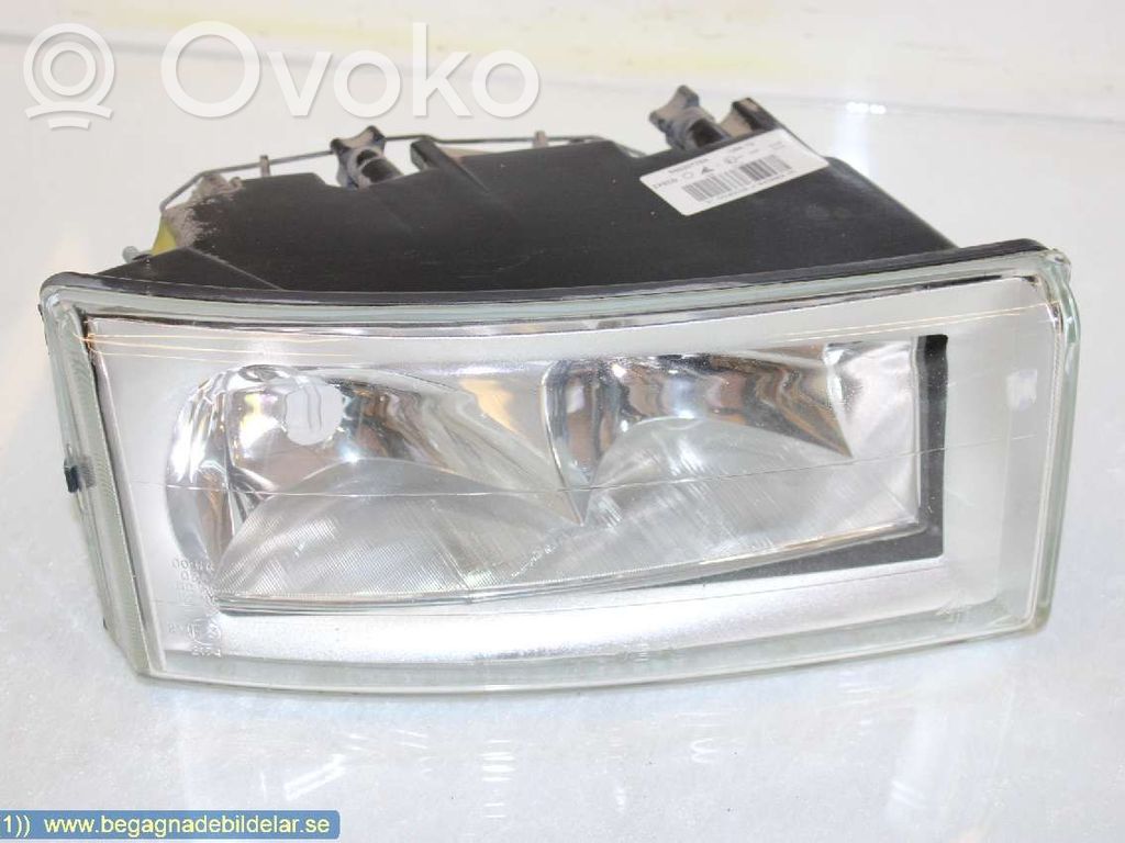 Iveco Daily 3rd gen Lampa przednia 