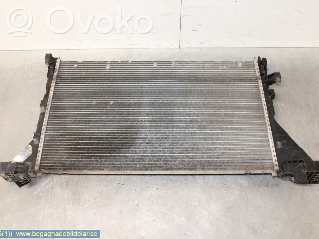 Coolant radiator   GR832001,2141076995R,214108535R