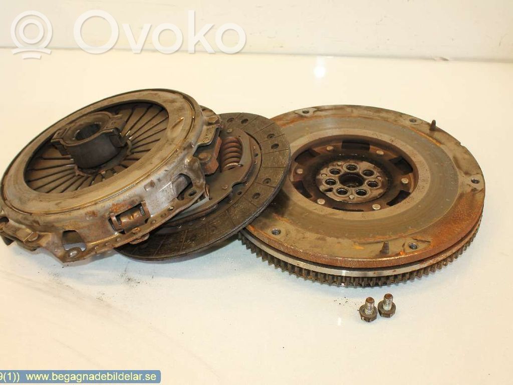 Flywheel   504084401,504101334
