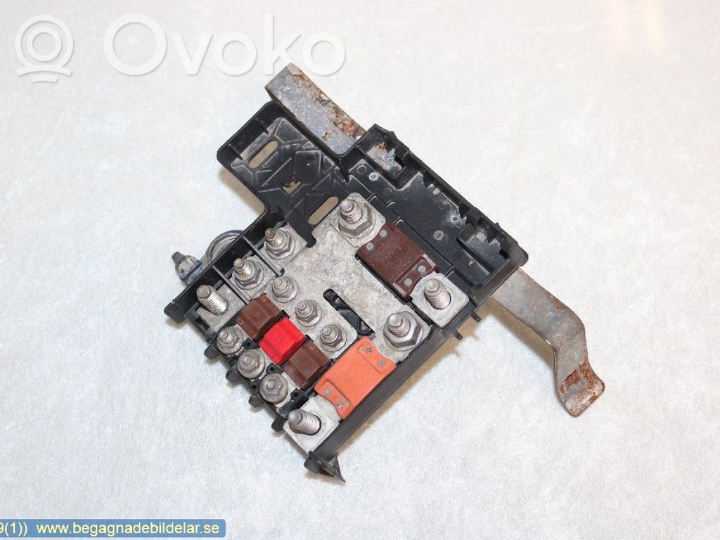 Battery control module   69501539