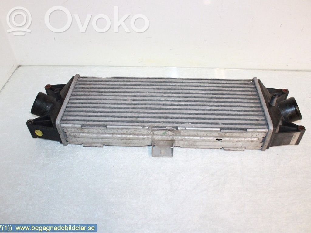 Iveco Daily 4th gen Interkūlerio radiatorius 