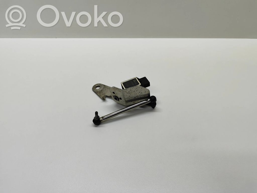 BMW 5 E60 E61 Ajovalon korkeusanturi 