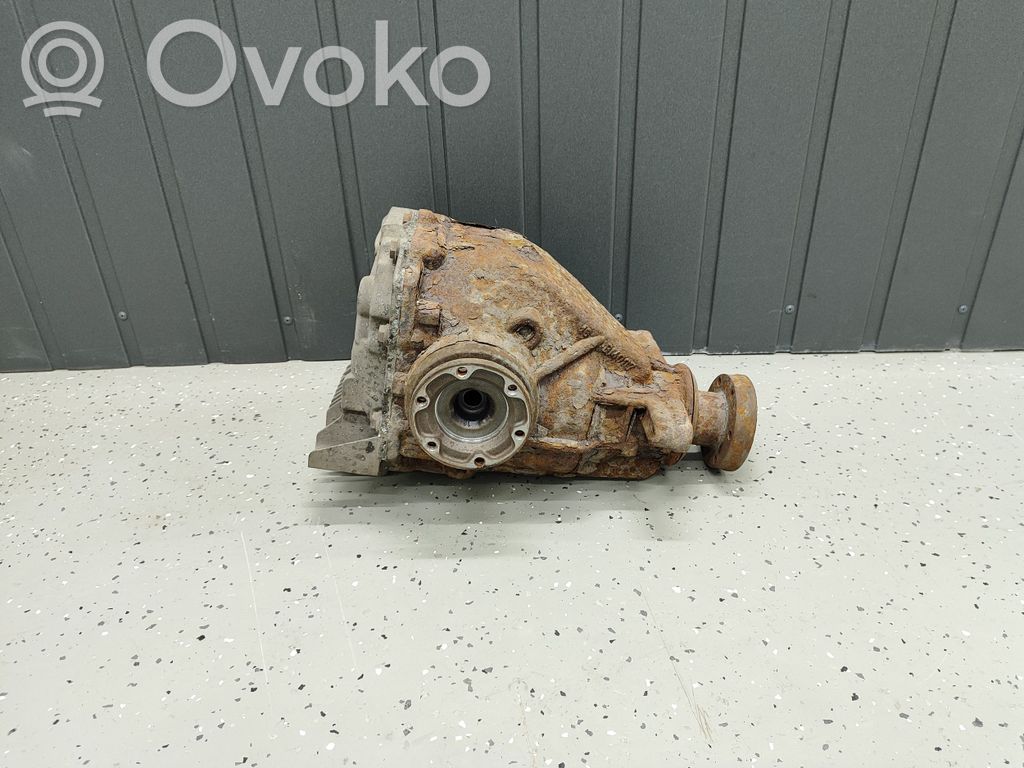 Rear differential   7547092,754709202,247