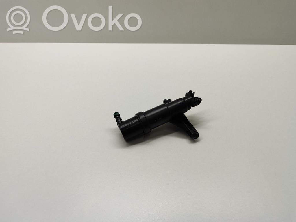 BMW 5 E60 E61 Dysza spryskiwacza lampy przedniej 