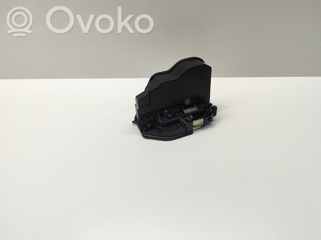 BMW 5 E60 E61 Front door lock 