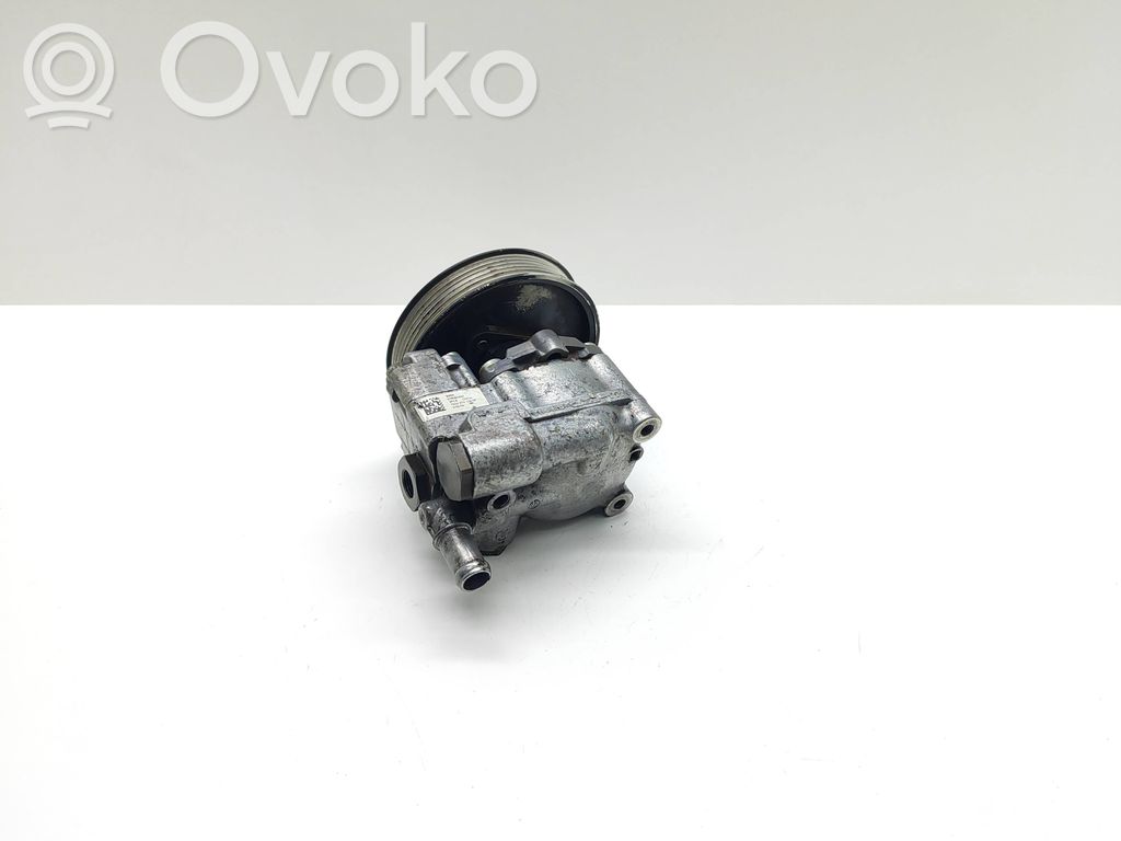 BMW 5 E60 E61 Power steering pump 