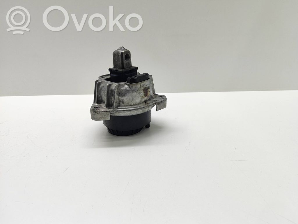 BMW 5 F10 F11 Wspornik / Mocowanie silnika 