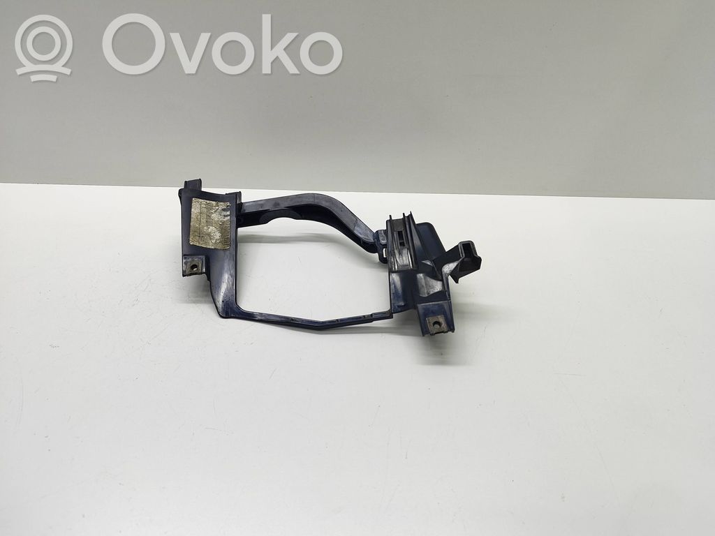 BMW 5 E60 E61 Headlight/headlamp mounting bracket 