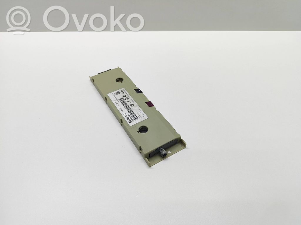 BMW 5 E60 E61 Antenos stiprintuvas 