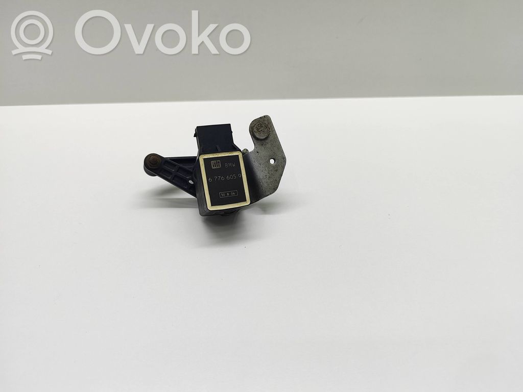 BMW 5 E60 E61 Rear air suspension level height sensor 
