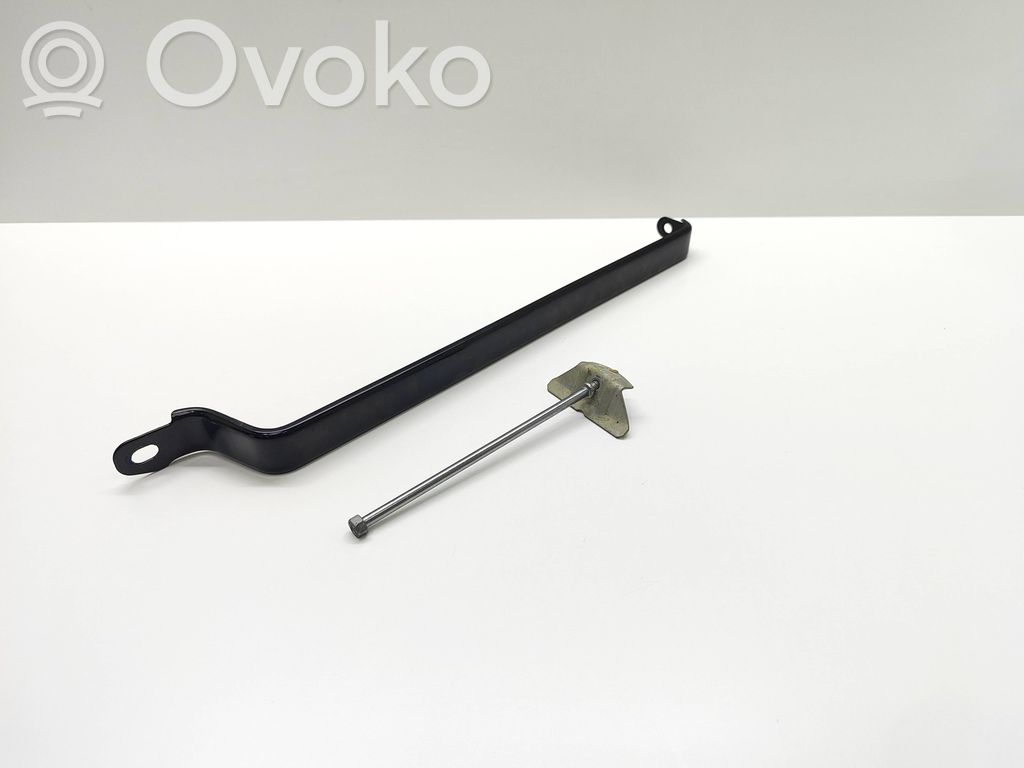 BMW 5 E60 E61 Batteriehalterung 
