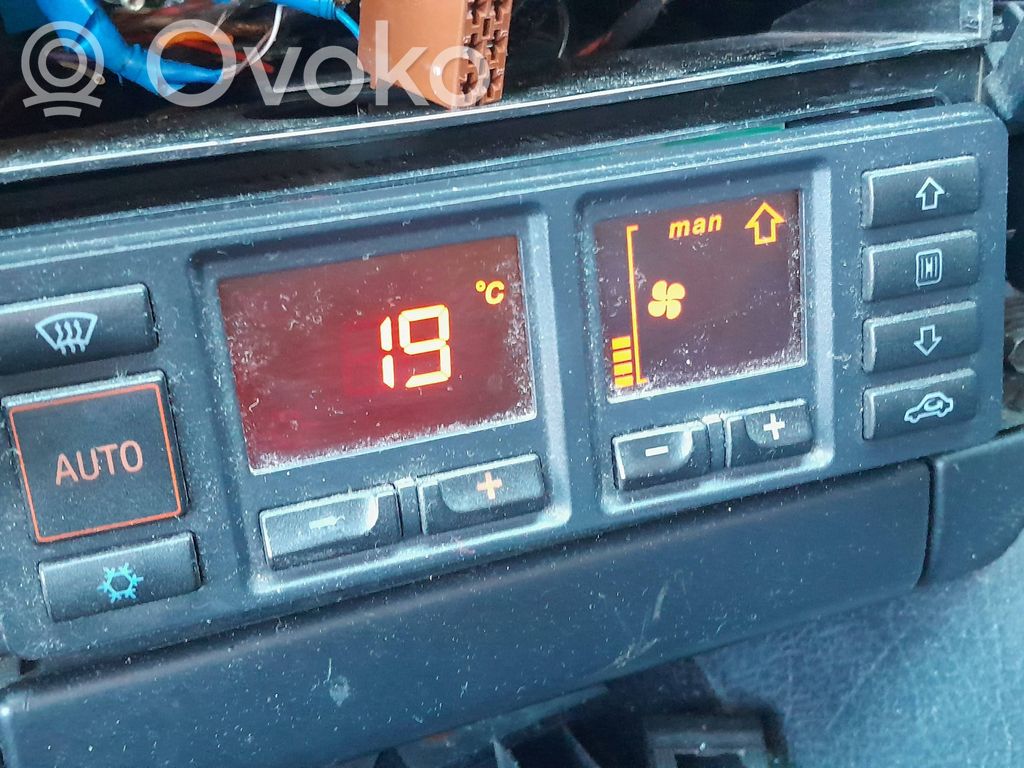 Audi 100 S4 C4 Climate control unit 