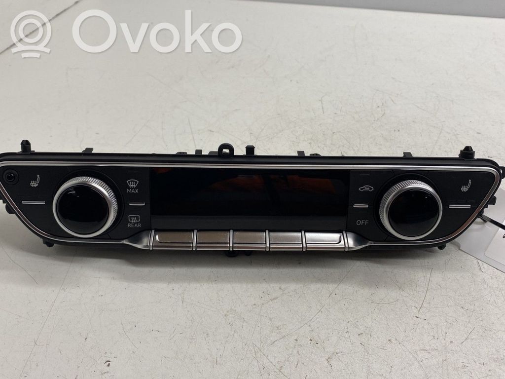 Audi RS5 Climate control unit 