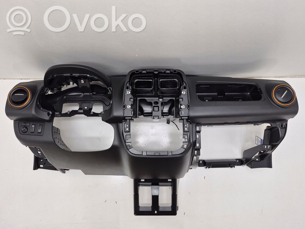 Dacia Sandero Dashboard 