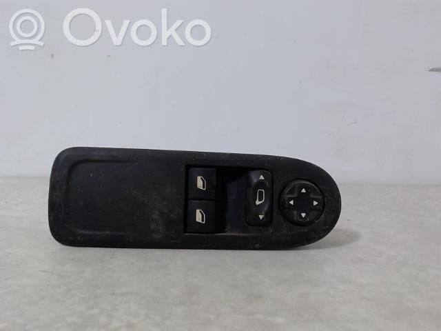 Peugeot 308 Electric window control switch 