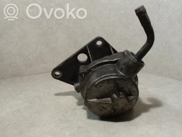 Peugeot 405 Vacuum pump 