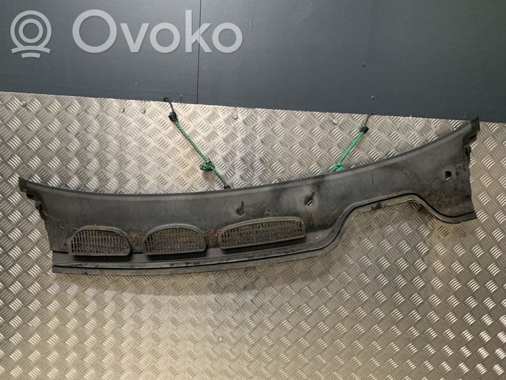 Ford C-MAX I Podszybie przednie 