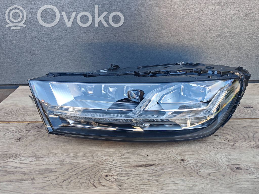 Audi Q7 4M Scheinwerfer 