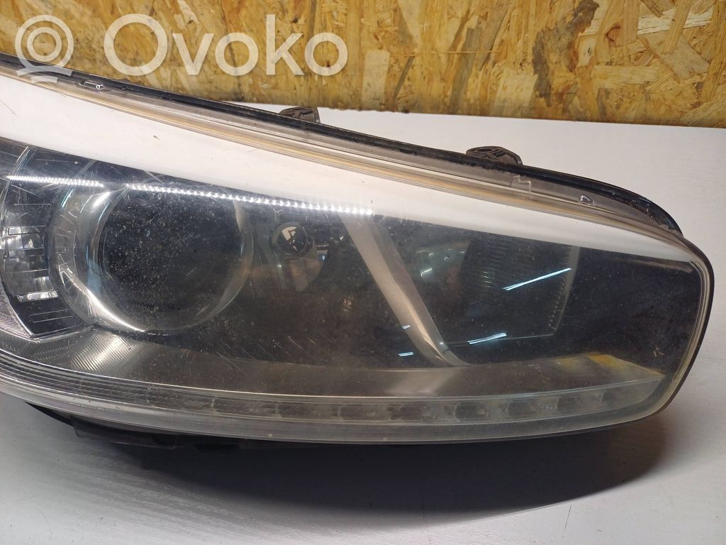 KIA Ceed Headlight/headlamp 
