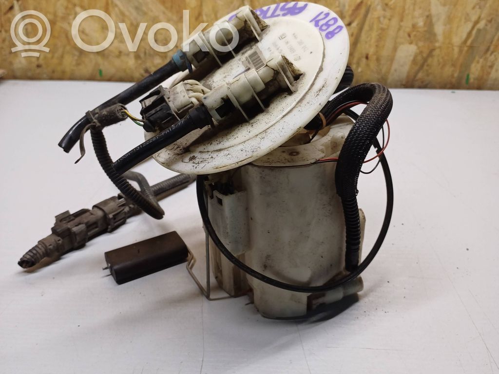 Opel Astra H Bomba interna de combustible 