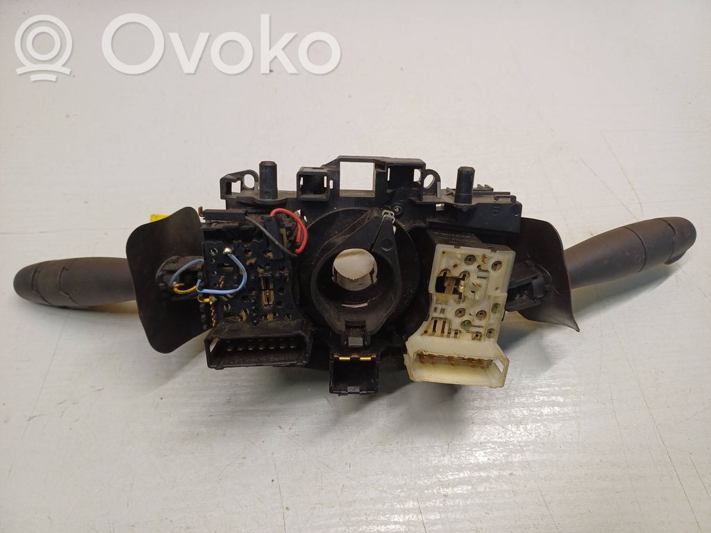 Renault Clio II Commodo, commande essuie-glace/phare 