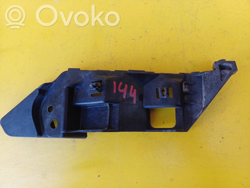Suzuki SX4 Soporte de montaje del parachoques trasero 