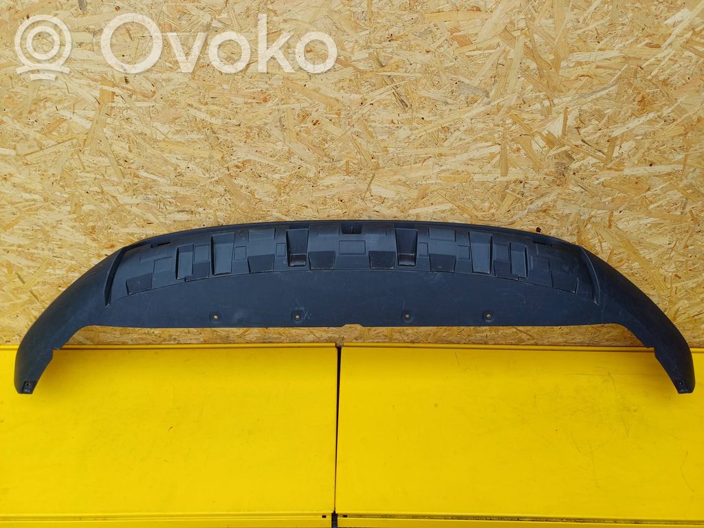 Volvo XC40 Front bumper lip 