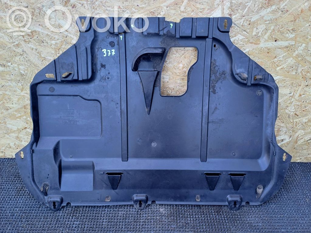 Ford Focus C-MAX Engine splash shield/under tray 