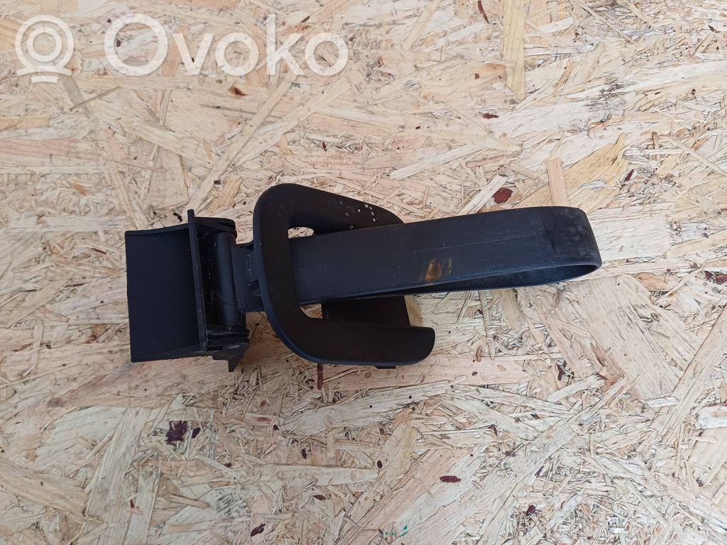 Renault Trafic II (X83) Raczka otwierania klapy tylnej bagażnika od wewnątrz 
