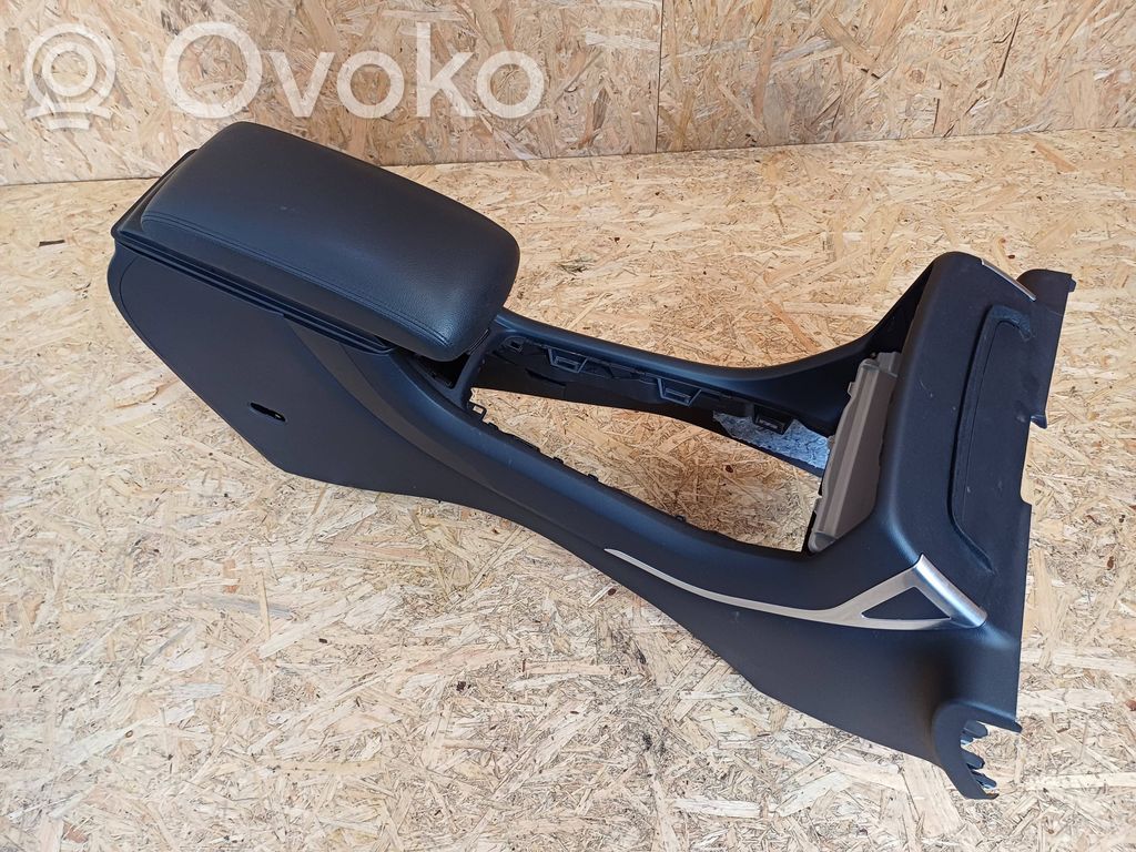 Armrest   99604435401,81230112