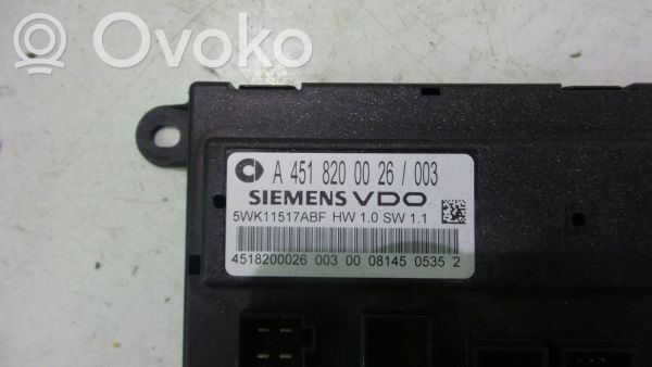 Unidad de control/módulo del motor   A4518200026003