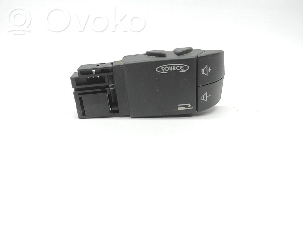 Sound control switch   7701049643