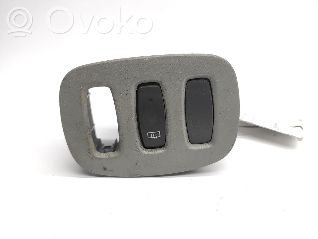 Windscreen/window heater switch