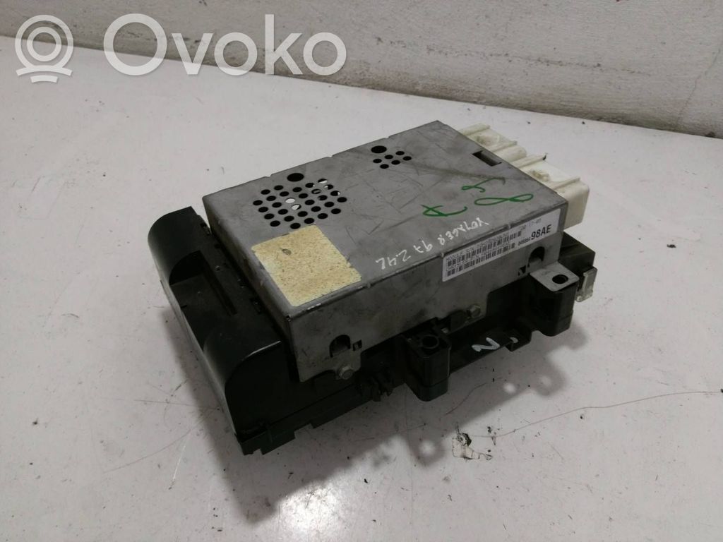 SAM vadības bloks   04686498AE