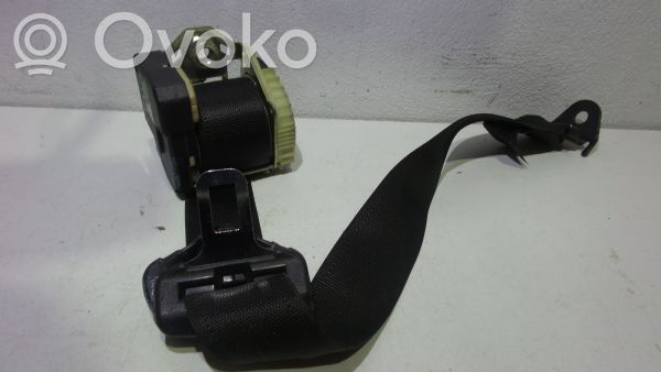 Opel Corsa C Cinturón trasero 