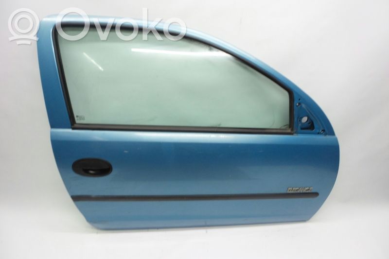 Opel Corsa C Дверь 