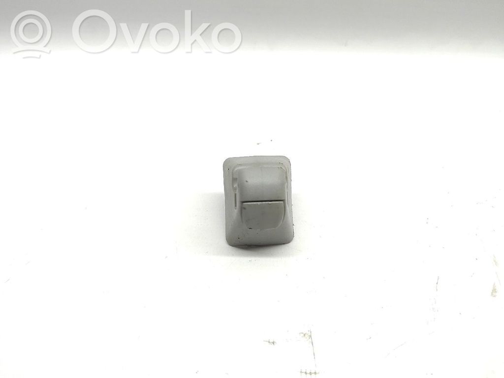 Opel Corsa D Clip/gancho/soporte de la visera parasol 