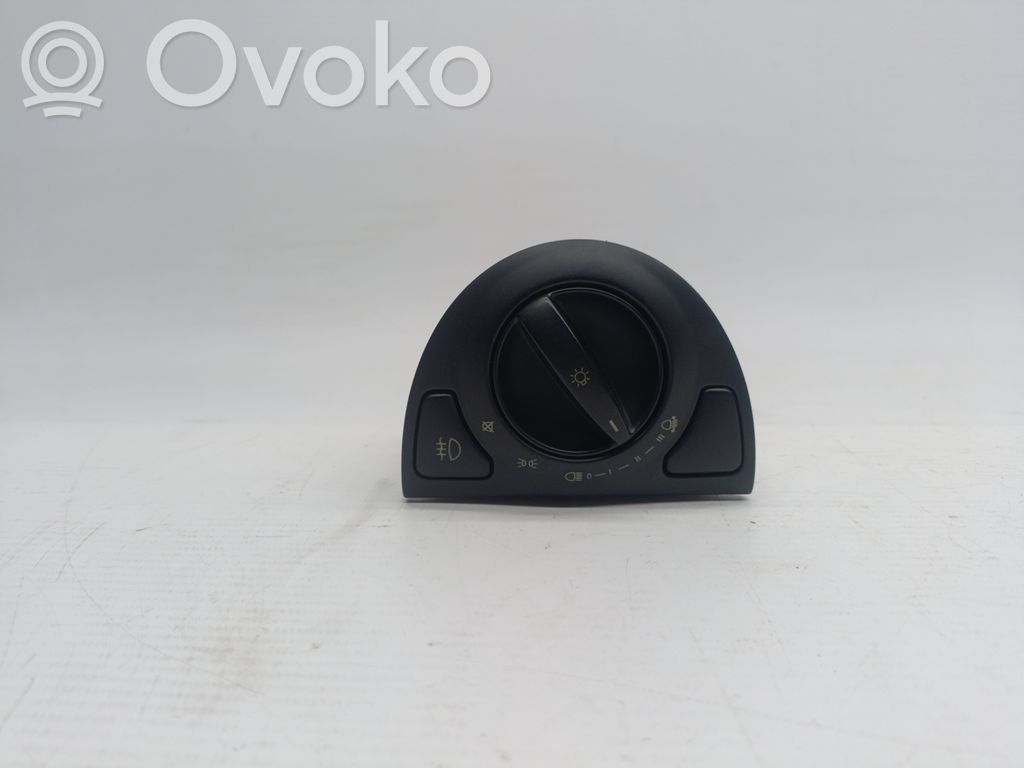 Lukturu slēdzis   12786134