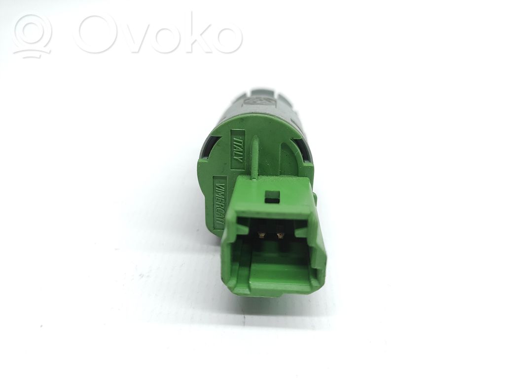 Valve   8200276360D,FICHA2PINS