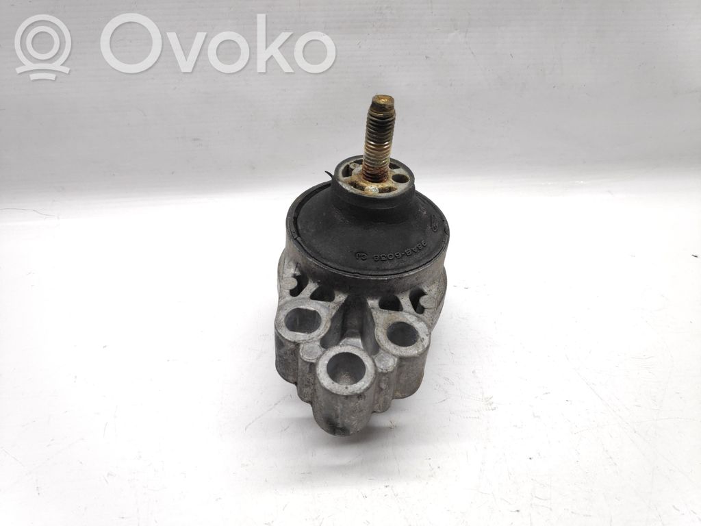 Moottorin kiinnikekorvake   98AB6038