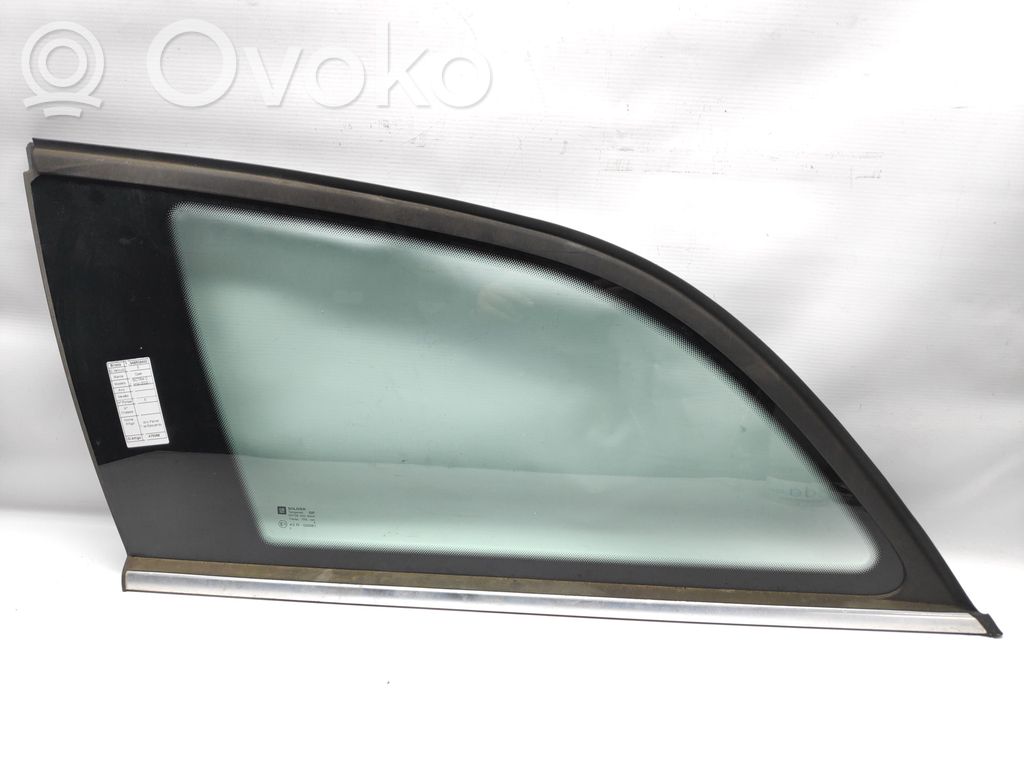 Opel Vectra C Vidrio lateral trasero 