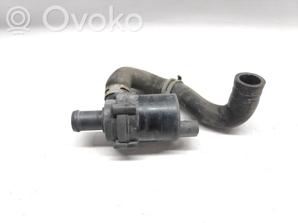 Opel Signum Bomba de agua 