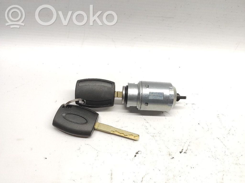 Ford Focus Engine bonnet/hood lock/latch loop/hook 