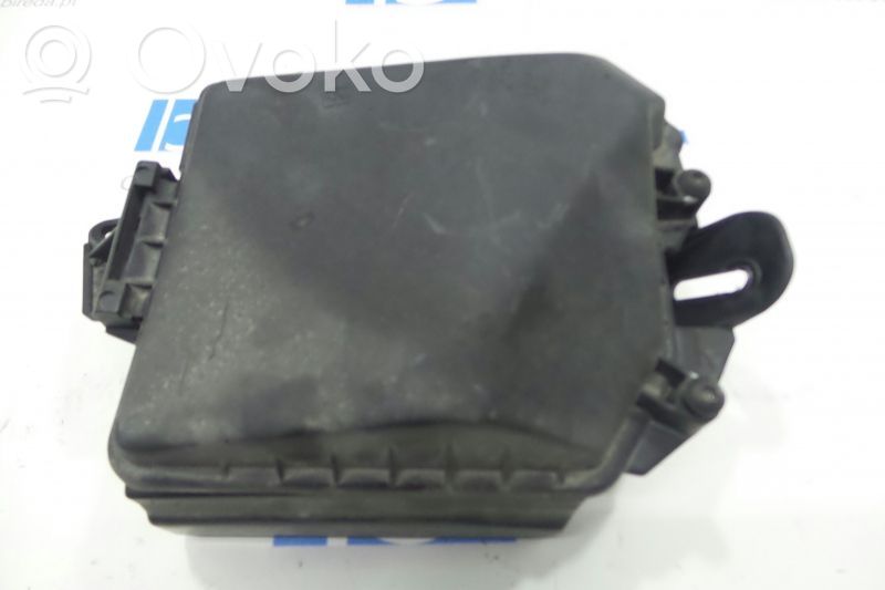 Renault Clio III SAM control unit 