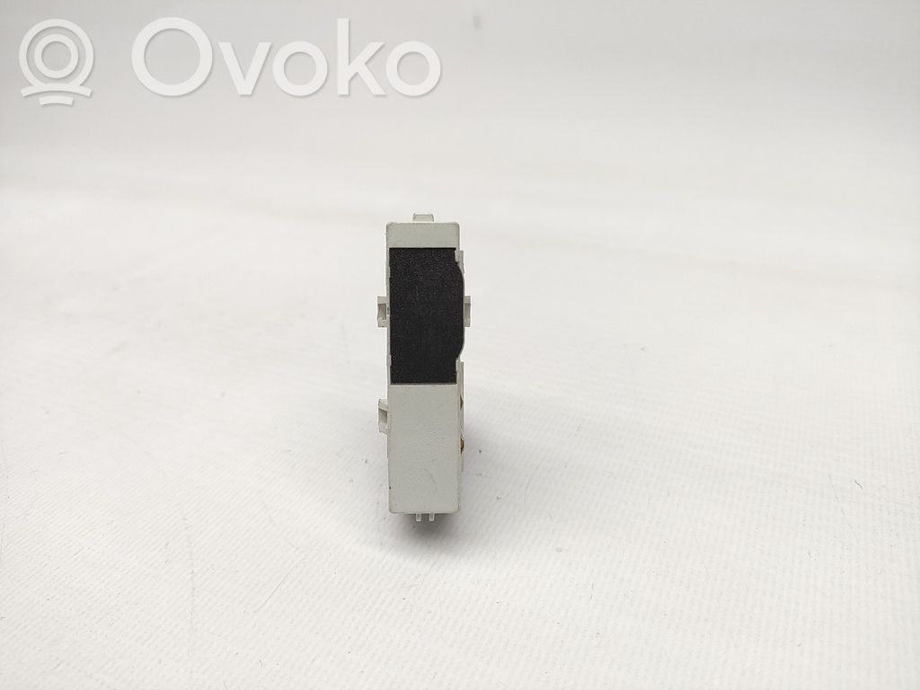 Renault Clio III Monitori/näyttö/pieni näyttö 