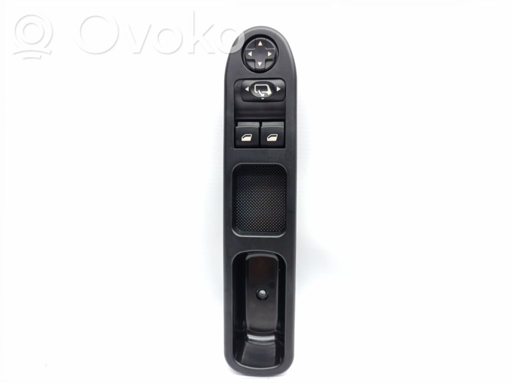 Electric window control switch   6554QA