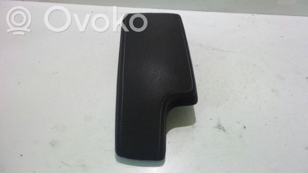 Renault Megane III Armrest 