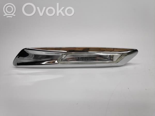 BMW 5 F10 F11 Posūkis priekinio bamperio 