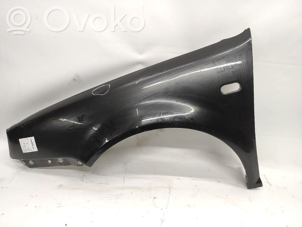 Volkswagen Golf IV Fender 